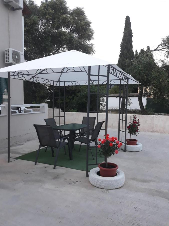 Studio Vasilis Ypsos Exterior foto